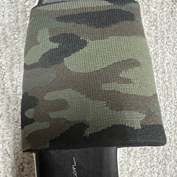 Jessica Simpson Ezira Platform Camo wedge slide  size 7.5 - Picture 5 of 6